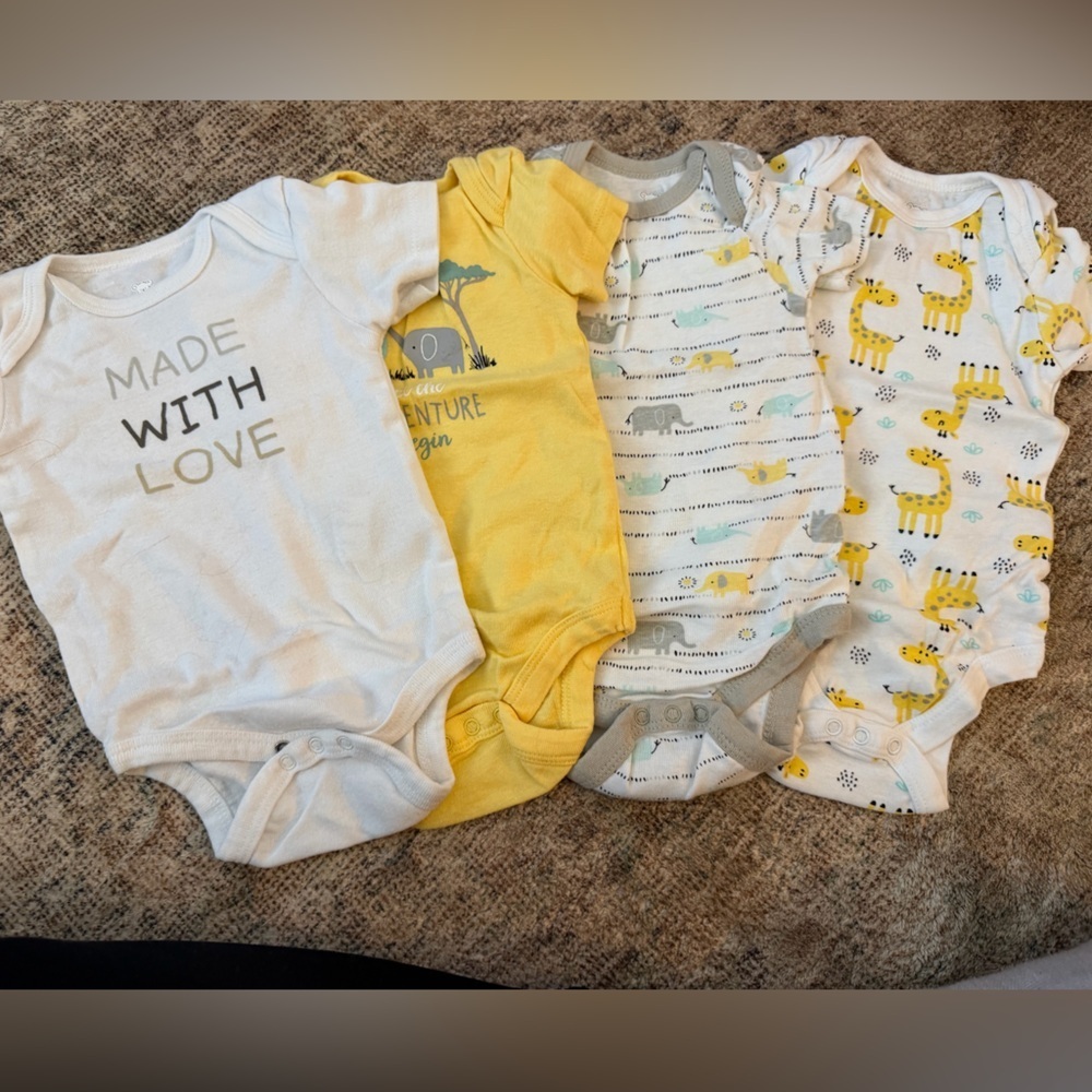 Koalababy 🐨 3-6 Month Onesie Bundle